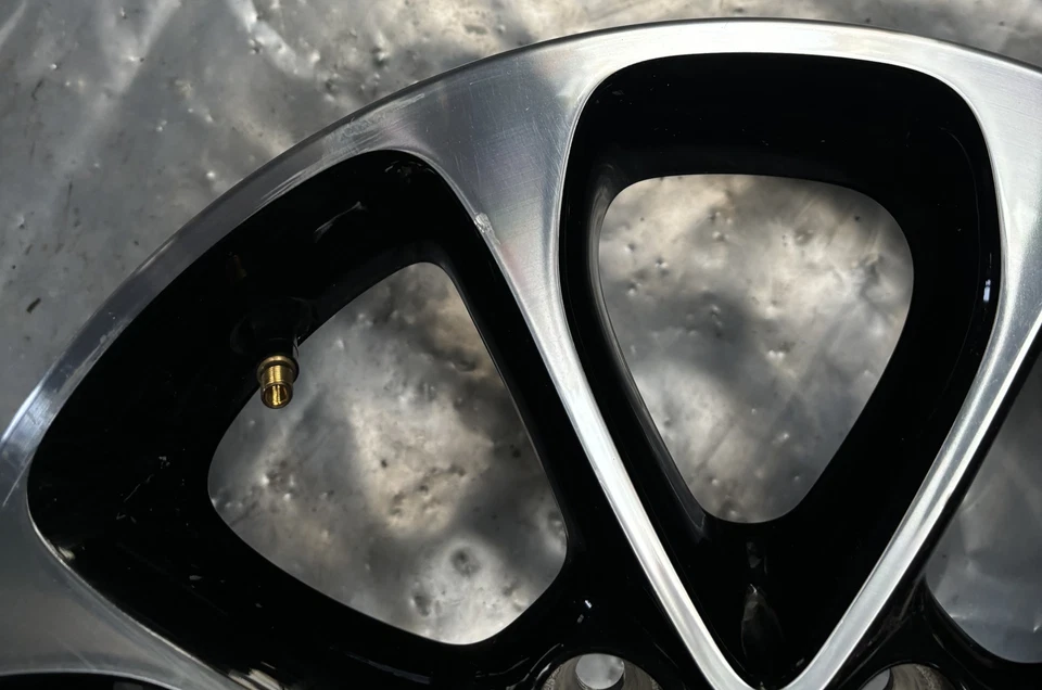 1 Orig Smart Alufelge 5.5Jx15 42 A4534010200 Fortwo Forfour A453 W453 M1274 - Bild 3 von 3