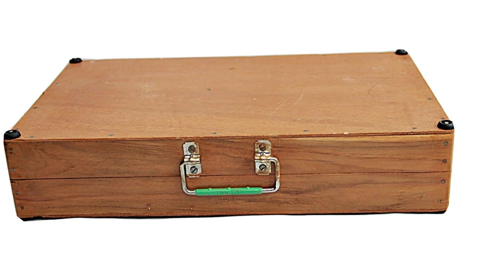 Caja de madera Reviving Gandhi's Legacy Charkha, rueda giratoria con husillo extra Foto 2 de 4