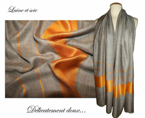 Foulard/Carré/Chale ★Foulard en soie 100% - hand rolled - 28