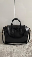 Givenchy antigona medium