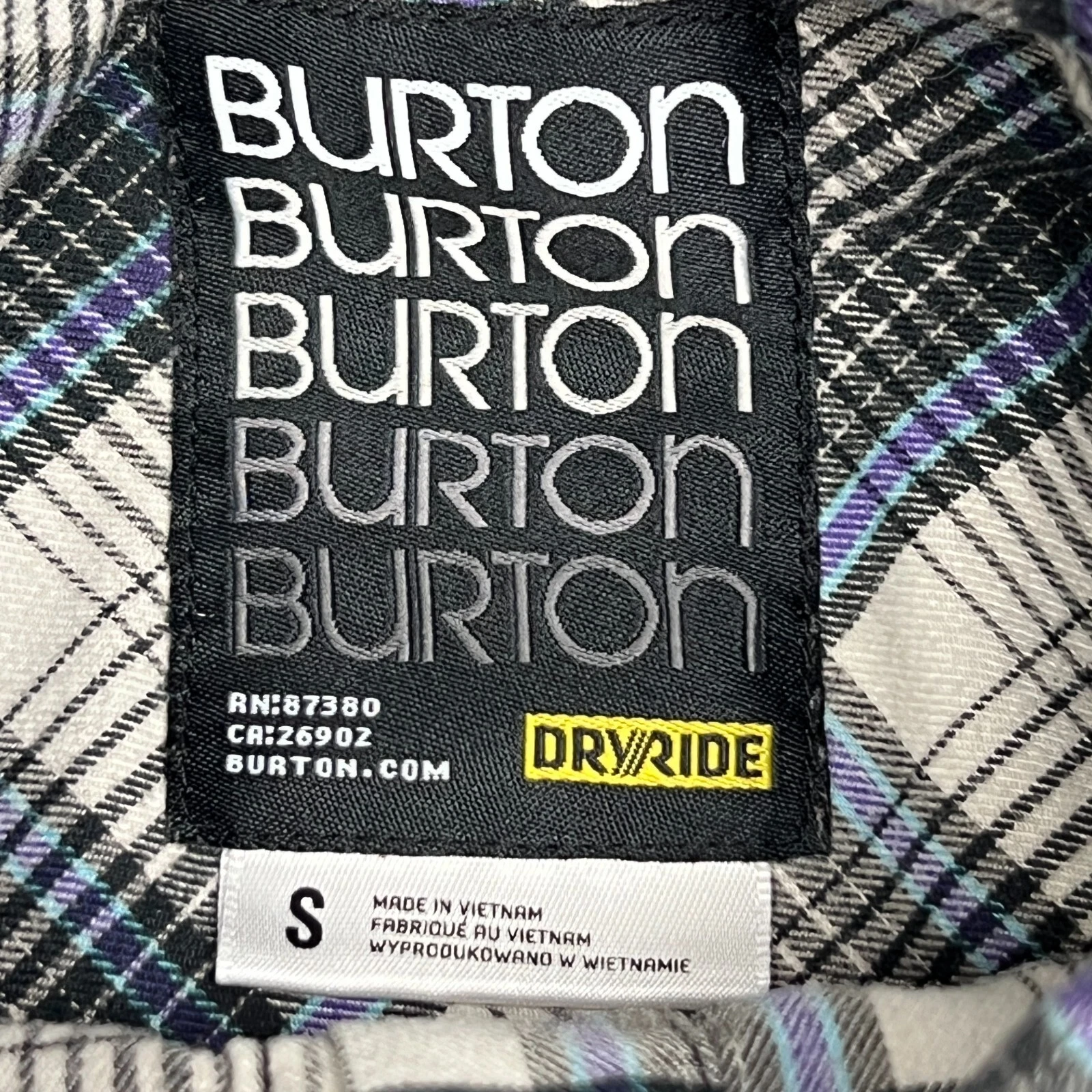 burton plaid snap side pockets ski snowboarding shirt