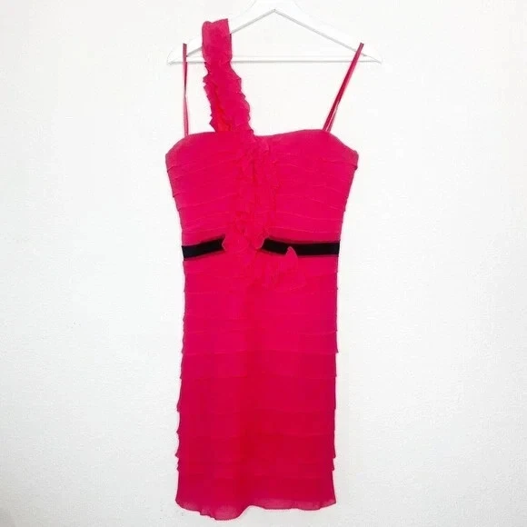 Vestido BCBGMaxAzria de un hombro con volantes en capas 8 Foto 2 de 4
