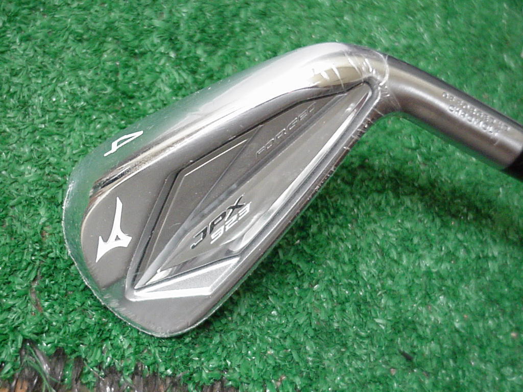 Brand New Mizuno Jpx 923 Forged 4 Iron Kbs Tour-V 110 Steel Stiff 