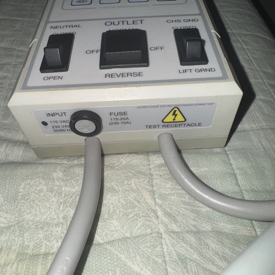 Analisador de segurança elétrico Netech LKG 610 para testes de isolamento e ponto a ponto - Imagem 3 de 4