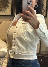 Joe s White Cropped Denim Jacket Women s Medium Runs Small