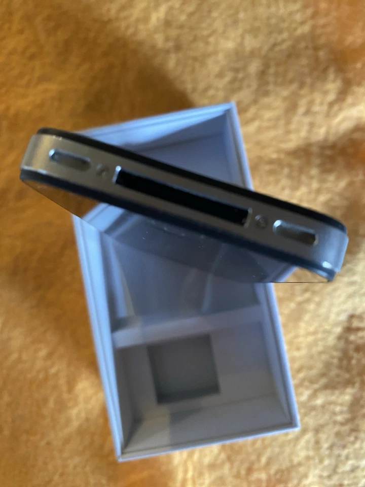 iPhone 4S 16GB Modelo A1387 Nuevo Software Apple Recarga. Mc918LL/A Foto 3 de 4