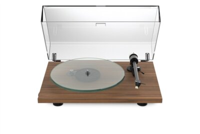 Pro-Ject Plattenspieler T2 W Walnuss inkl WiFi Stream + Pre-Amp + Sumiko Rainier