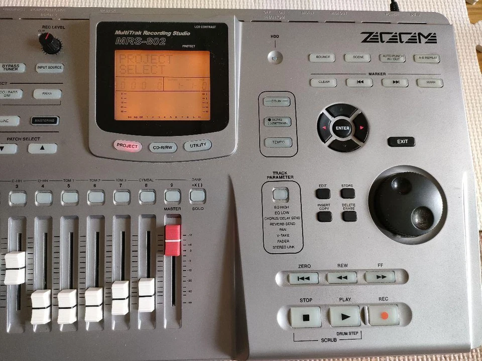 ZOOM MRS-802 Multi Recording Studio Digital 8 Track Recorder Silver test working - Image 4 of 4