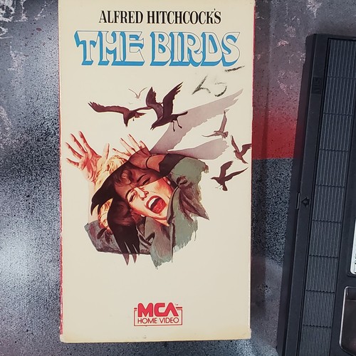 VHS Alfred Hitchcock's The Birds MCA Home Video 1985 Release 1963 Horror 1078 - Picture 2 of 5