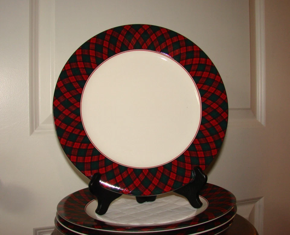 4 Platos de Cena Arita Rojo Verde Navidad Tartán Cuadros 10-1/2" Japón Foto 2 de 4