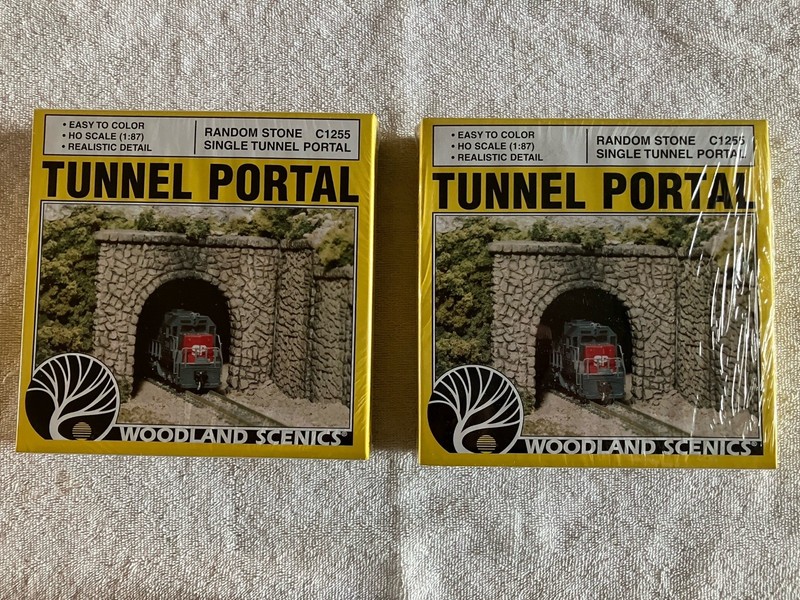 Woodland Scenic Tunnel Portal C1255