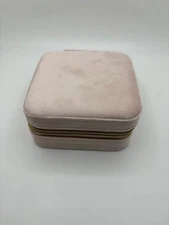 Traveling Pink Jewelry Organizer including 2 pairs of earrings