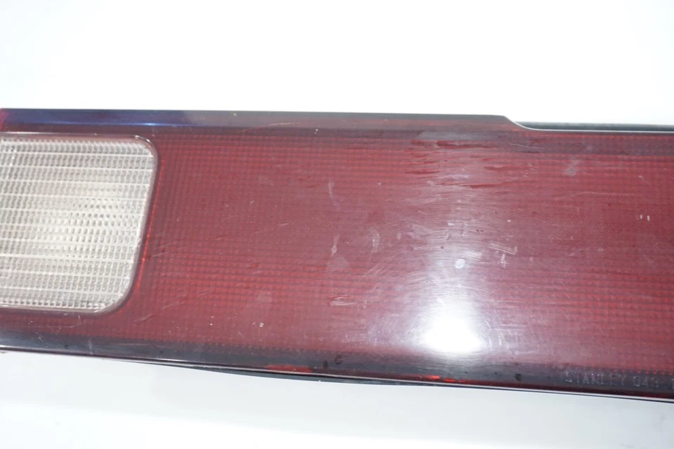 Lente central trasera Honda CRX 1988-1991 OEM Foto 4 de 4