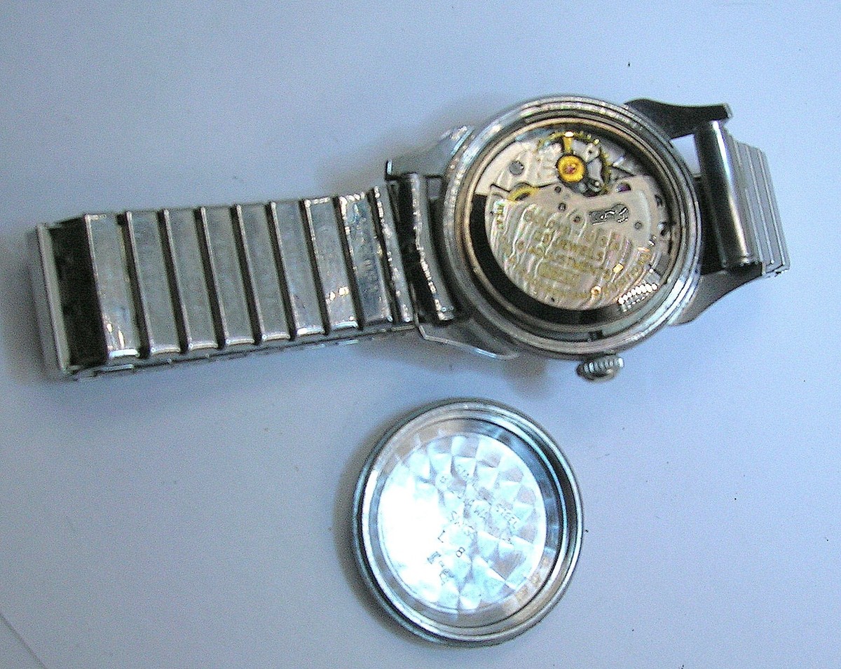 BULOVA 23J AUTO REF 10BPAC SUNBURST DIAL MAN'S WRIST WATCH-CLEAN
