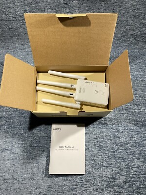 Aukey AC1200 Dual Band Wireless Adapter WF-R8 Router Repeater