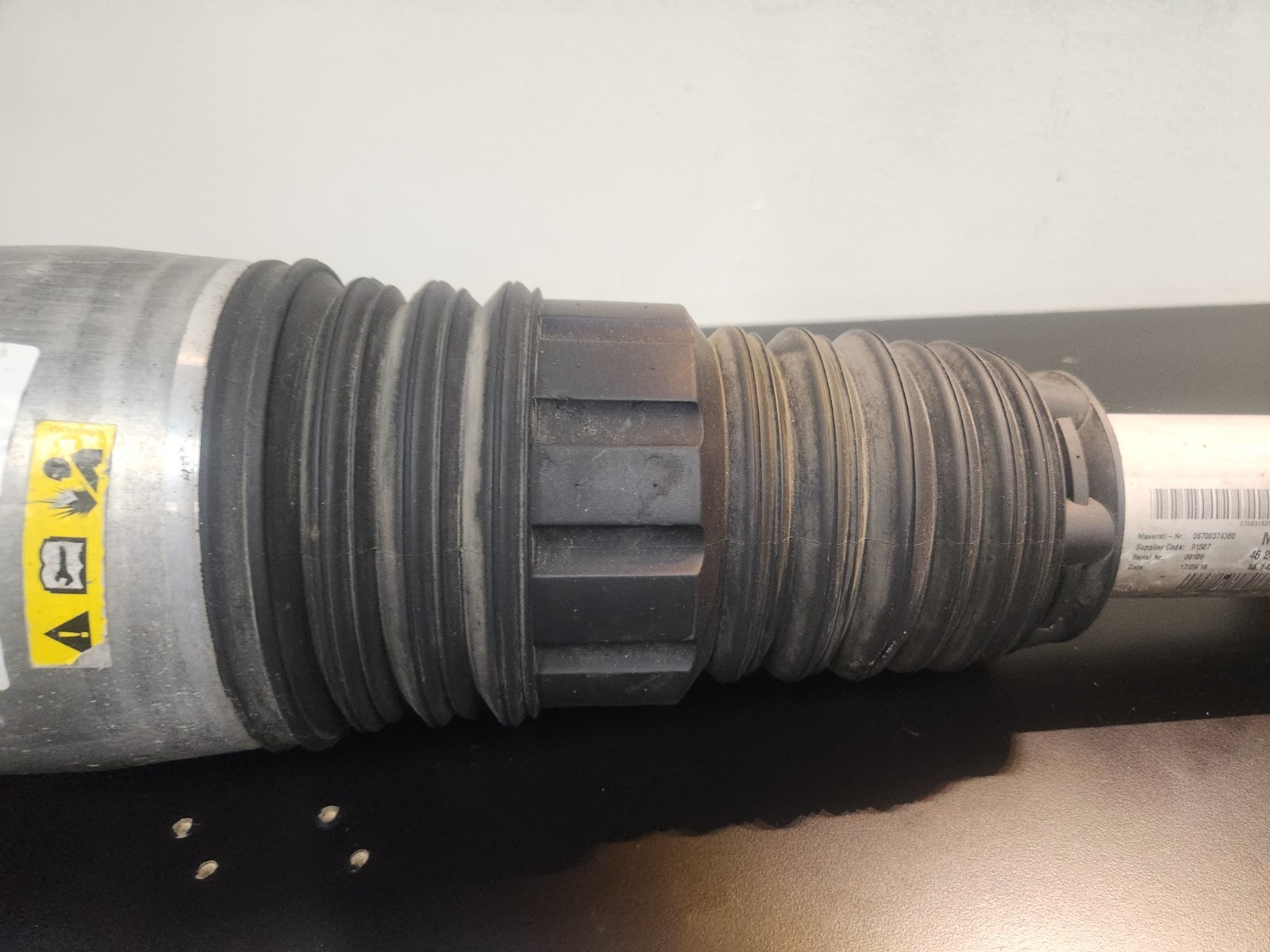 Maserati Levante M161 2017-2022 OEM Air Suspension Shock Absorber Strut Front LH