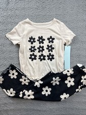 Cat  Jack Girls Size XS 4/5 2pc Daisies Short Sleeve Printed Pajama Set