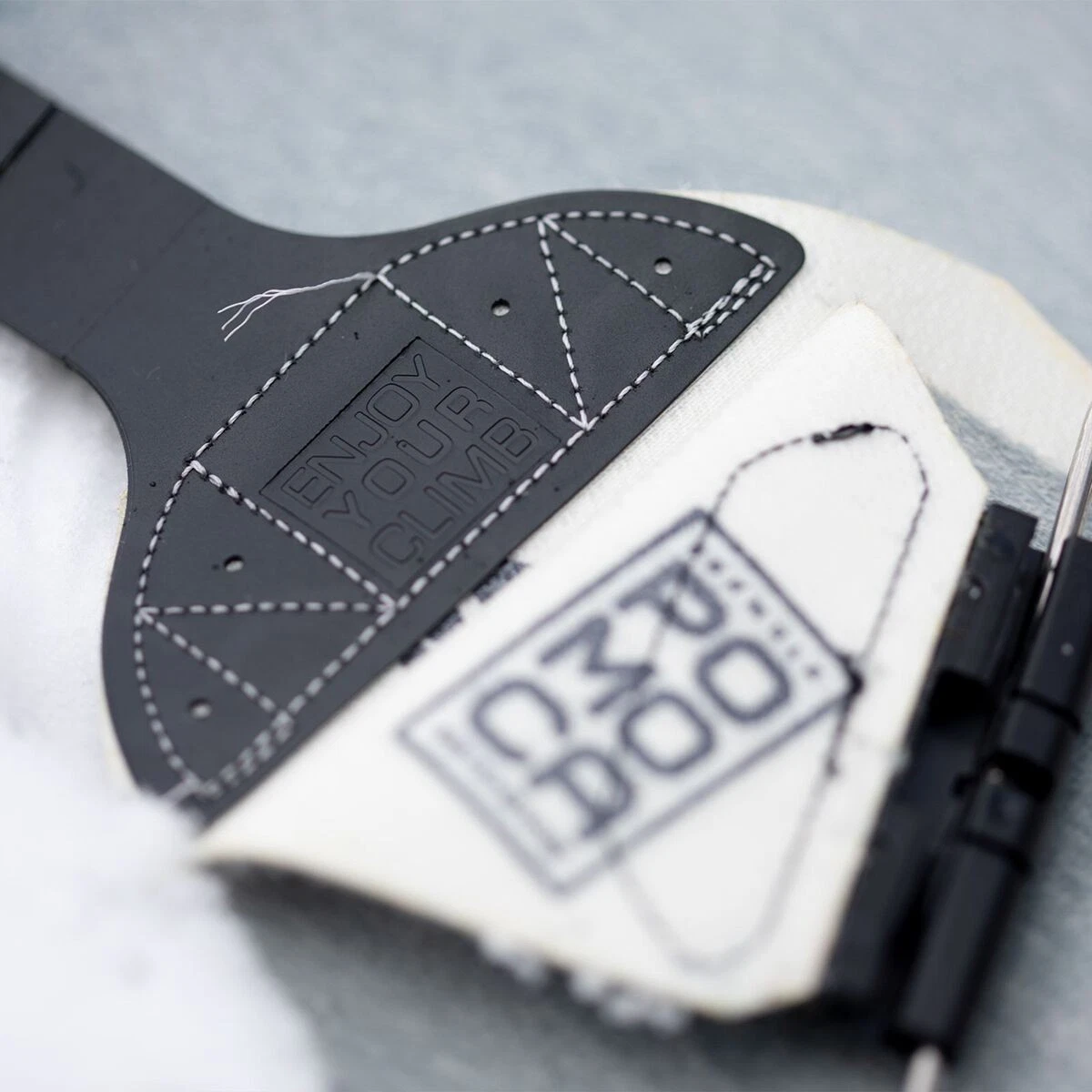 Jones Snowboards Nomad Splitboard Skins