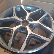 KIA CEED ALLOY WHEEL IN GOOD CONDITION VERY LOW USEAGE.