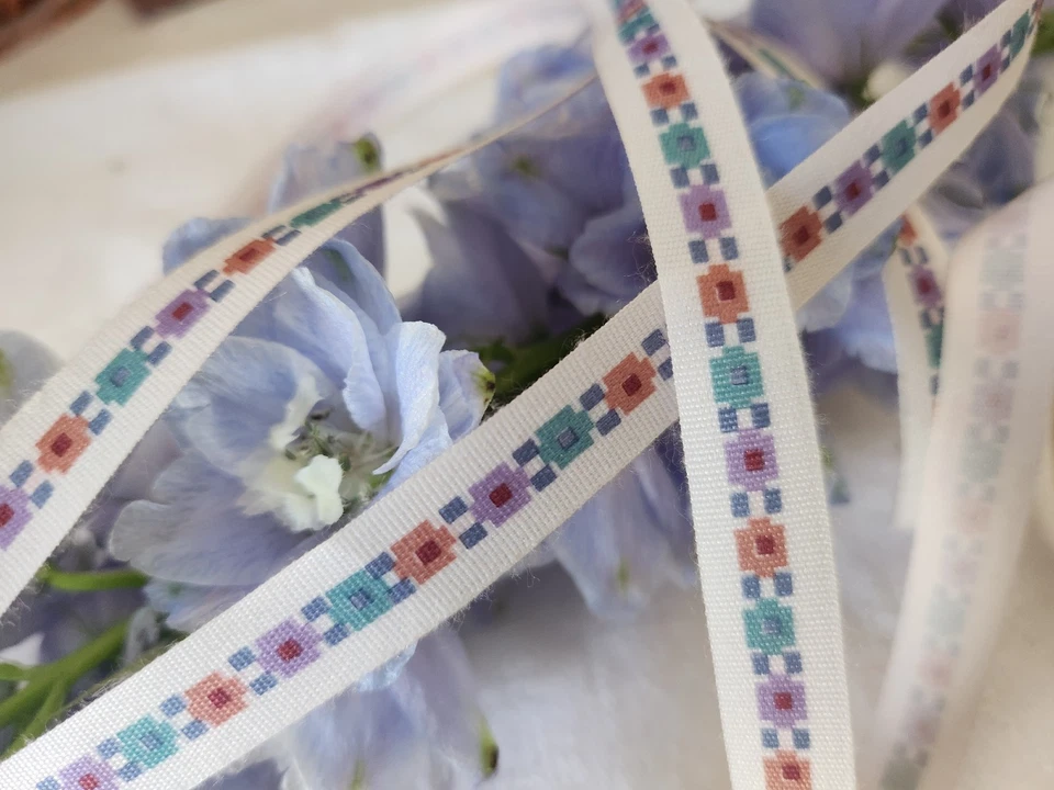 Galon vintage fleur stylisé violet vert bleu marron 3 métres sur 1,1 cm B9 - Photo 3/4