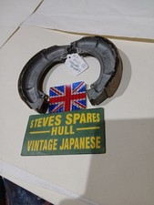 YAMAHA RD125 A B ,YAS3,GENUINE YAMAHA  FRONT  BRAKE SHOES ,307-25131-00 .