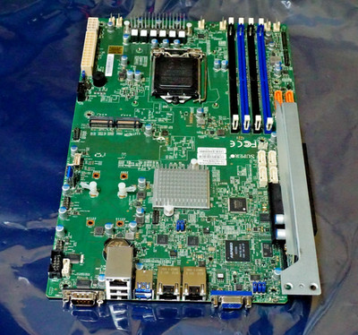 SUPERMICRO X11SCW-F Micro ATX Server motherboard