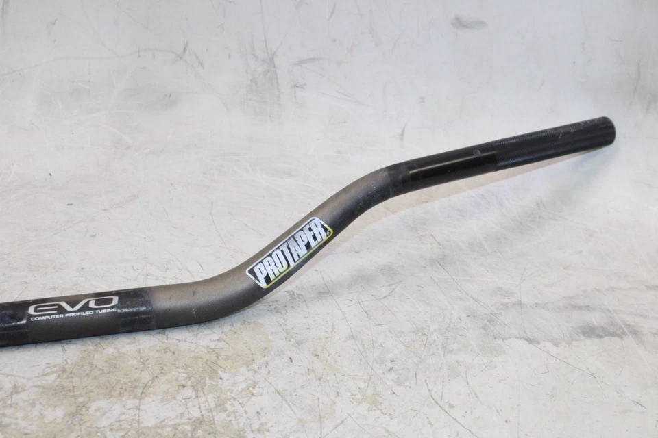 09-14 APRILIA DORSODURO 750 OEM HANDLEBARS - Image 3 of 4
