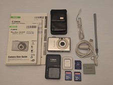 Canon PowerShot SD400 5MP Digital Camera Bundle Tested Working w/battery charger