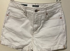 Wild Fable Women s Shorts Size 2 light Wash Denim