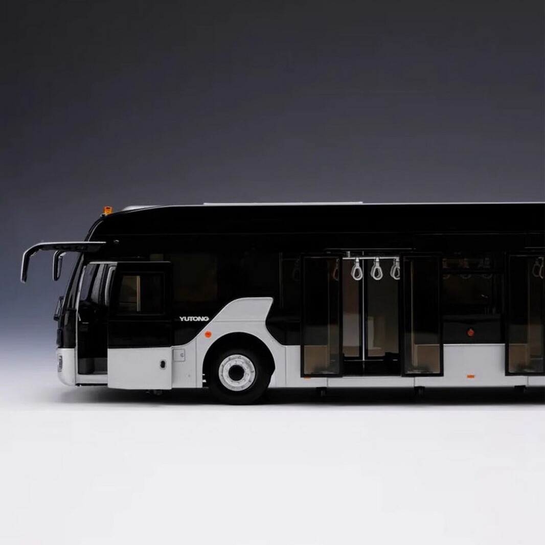 1/42 Scale YuTong AB14E Apron Bus Diecast Model Toy Collection