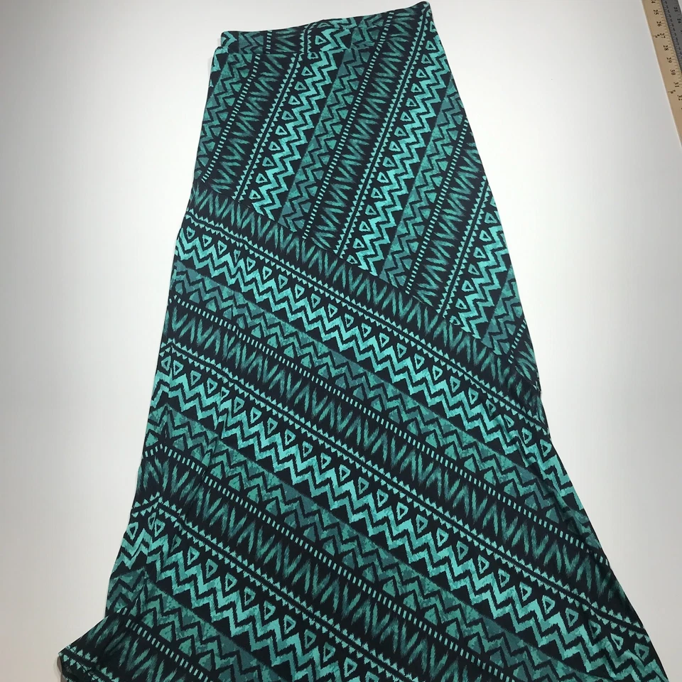 Matty M Green & Black Geometric Ikat Print Long Maxi Summer Vacation Skirt Sz XS - Image 2 of 4