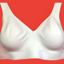 HANES .. SmoothTec Comfort Flex Fit .. White No Wire Bra  G796 .. Size S .. EUC