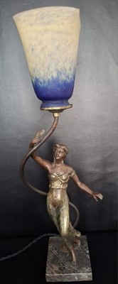 Antike Lampe- Regule -Leuchte Weibliche Figur