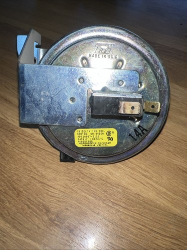 TRIDELTA PPS10007-2116 Air Pressure Switch HK06WC088 - Picture 1 of 2