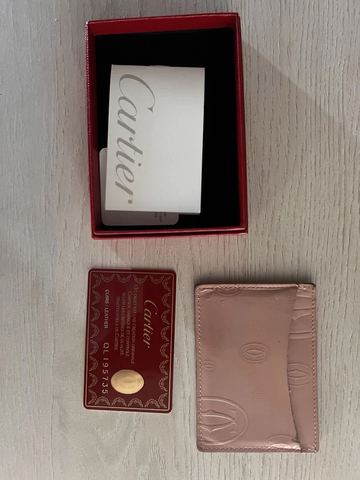 Tarjetero Cartier rosa charol becerro con caja Foto 2 de 4