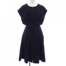 Authentic Chanel P55970V35909 Dress #230-000-766-0787