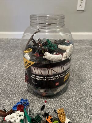 LEGO BIONICLE 8715 Ultimate Creatures Accessory Set Parts Lot
