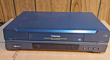 Toshiba W-422 VHS player works no remote black 4 head