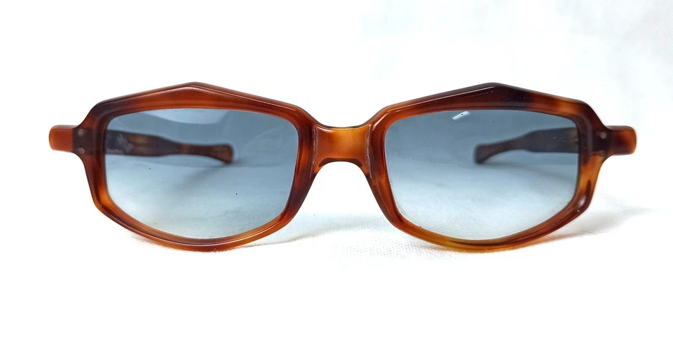 RARO ÁMBAR FIESTA BICHO RARO PÚRPURA GAFAS DE SOL VINTAGE DISEÑO ITALIANO UNISEX AÑOS 50 NUEVO EN STOCK Foto 3 de 4