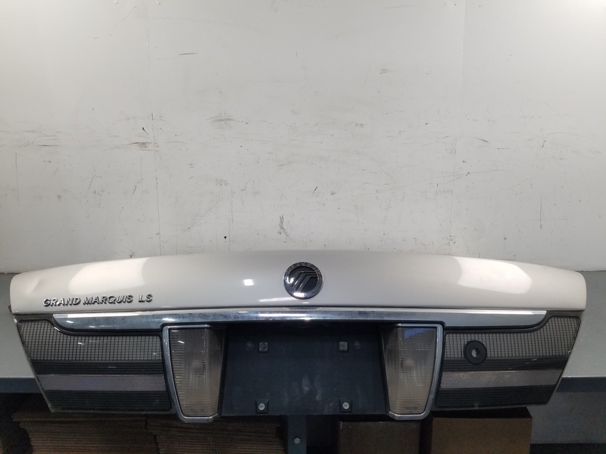 2006 Grand Marquis / Crown Vic Victoria Trunk Lid / Panel