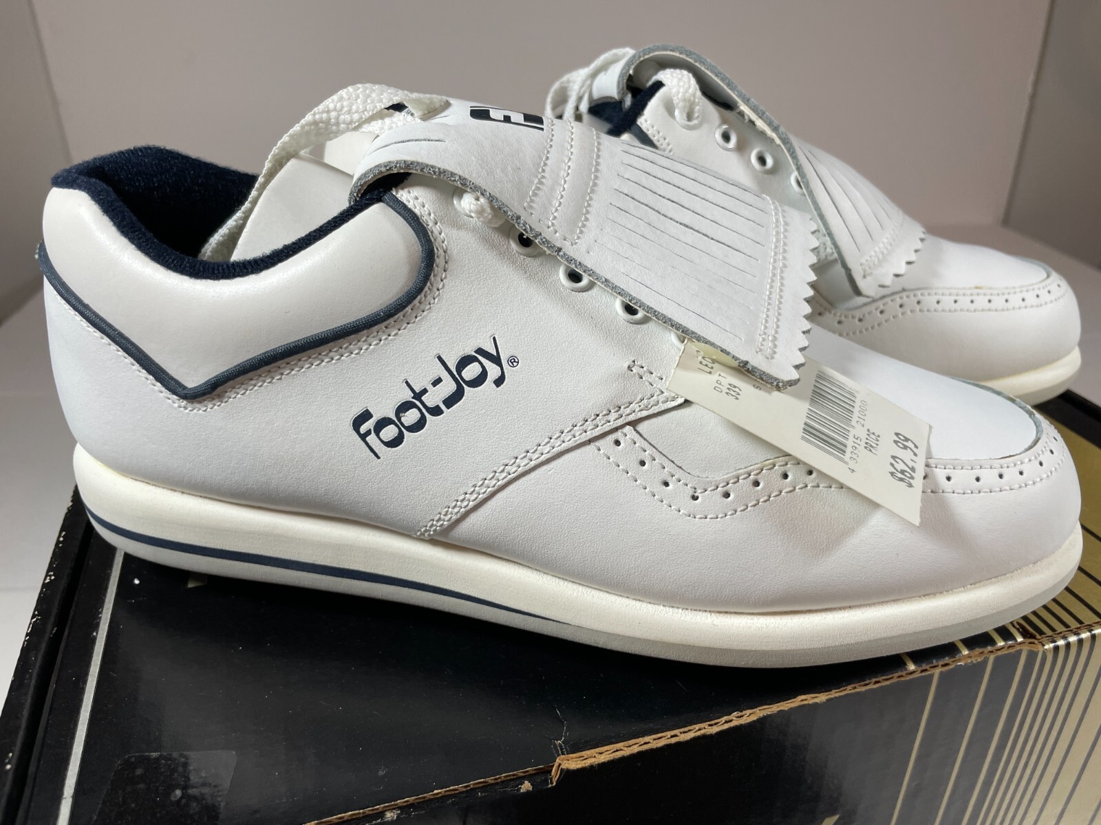 NEW! Vintage Footjoy Softjoys II White Golf Shoes Metal Spikes 53165 Men's 7M eBay