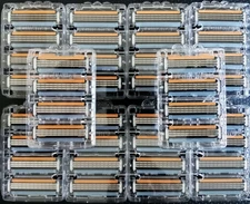 40 GILLETTE SENSOR 3 RAZOR REFILL CARTRIDGES NEW GENUINE!