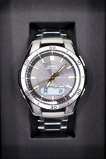 Casio WVA-M640D-1A3JF Wave Ceptor Solar Atomic Edelstahl JDM Funkuhr Herren