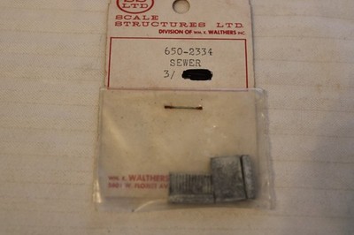 HO Scale Scale Structures, Pack of 3, Sewers for Curbs, White Metal #650-2334