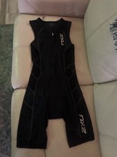 Men’s 2XU size small Trisuit