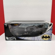 Hot Wheels 1/18 Batmobile Batman