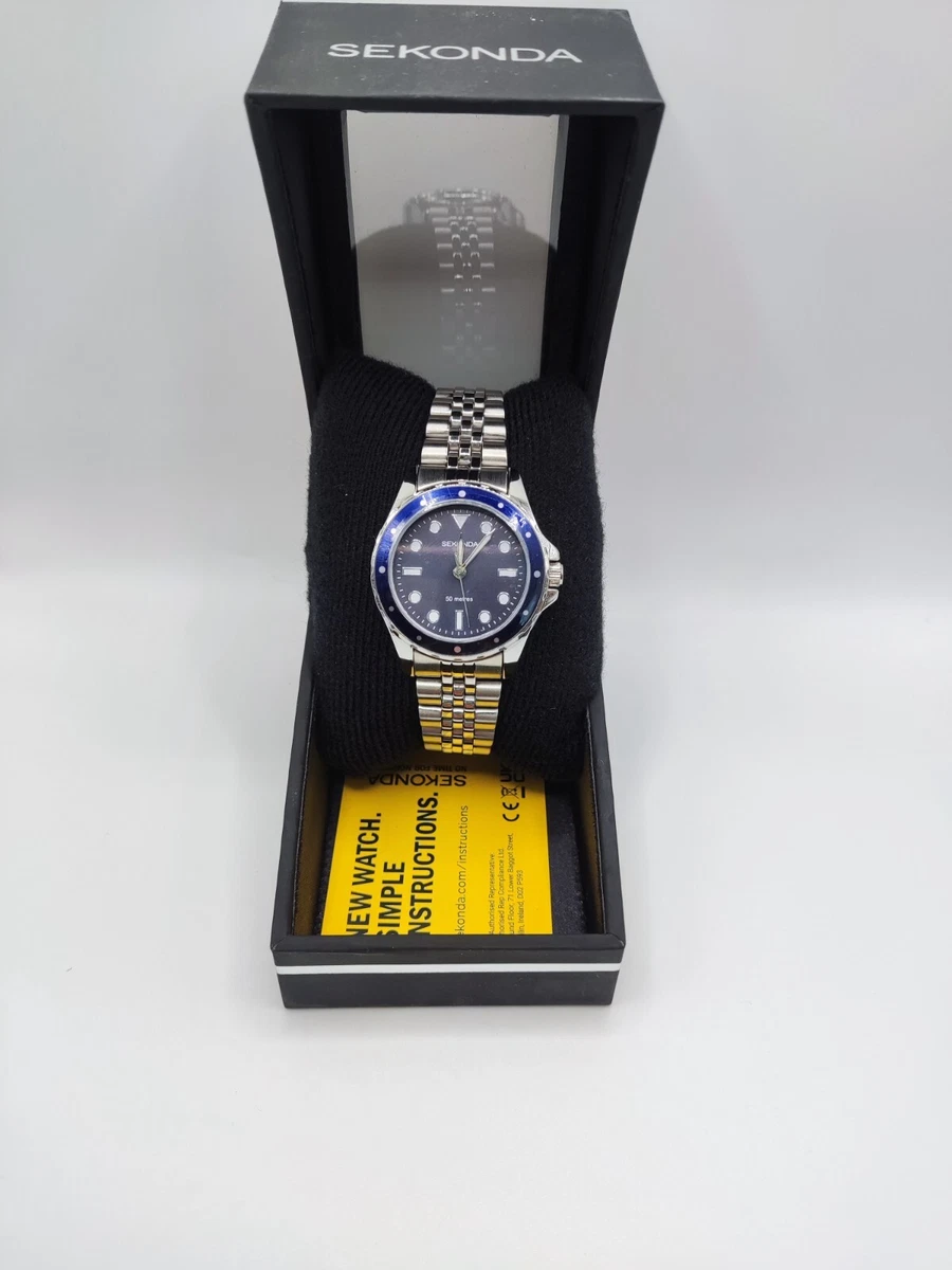 Sekonda silver hotsell bracelet watch