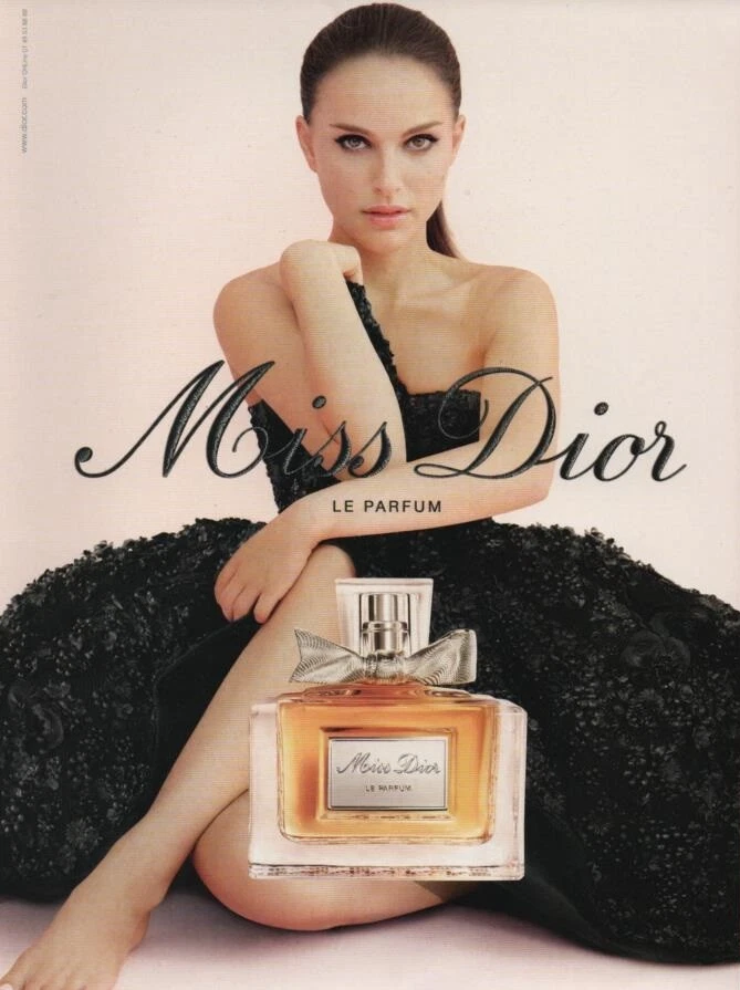 Publicité papier glacé Parfum. Perfume Ad Miss Dior de Dior 2013 (papier glacé)