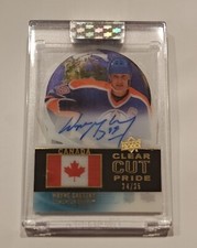 2022-23 Upper Deck Clear Cut Pride of Canada Wayne Gretzky Auto /25 PC-WG Sealed