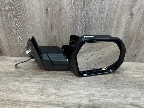 2022-23 TOYOTA TUNDRA RH MIRROR OEM #  87910-0C691 - GLASS CRACKED -